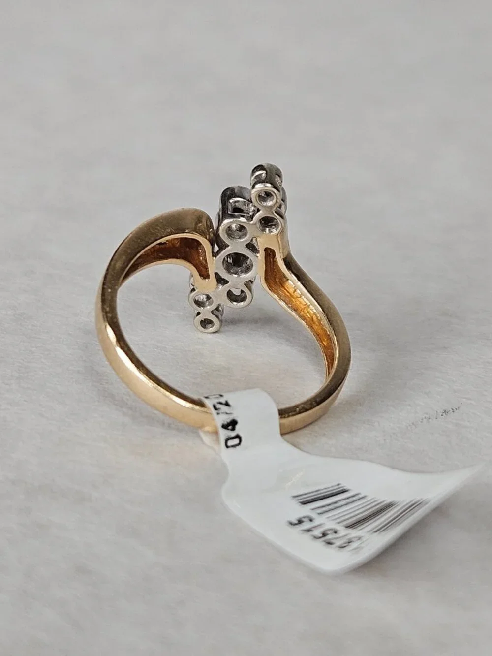 14K Yellow Gold Diamond Offset Vertical Band Cocktail Ring 0.26TCW Size 6.75